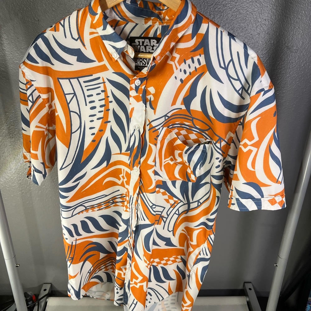 RSVLTS - Star Wars - Ahsoka Tanno Short-Sleeved Button-Up Shirt - Men’s Large (L